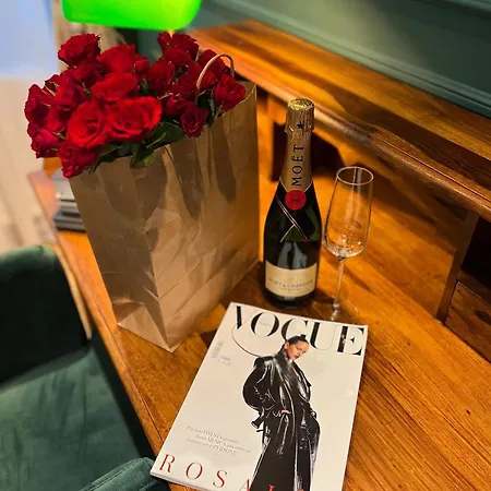 Leon S Place Apartment