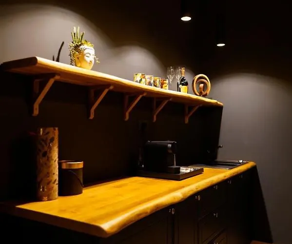 아파트 Leon S Place